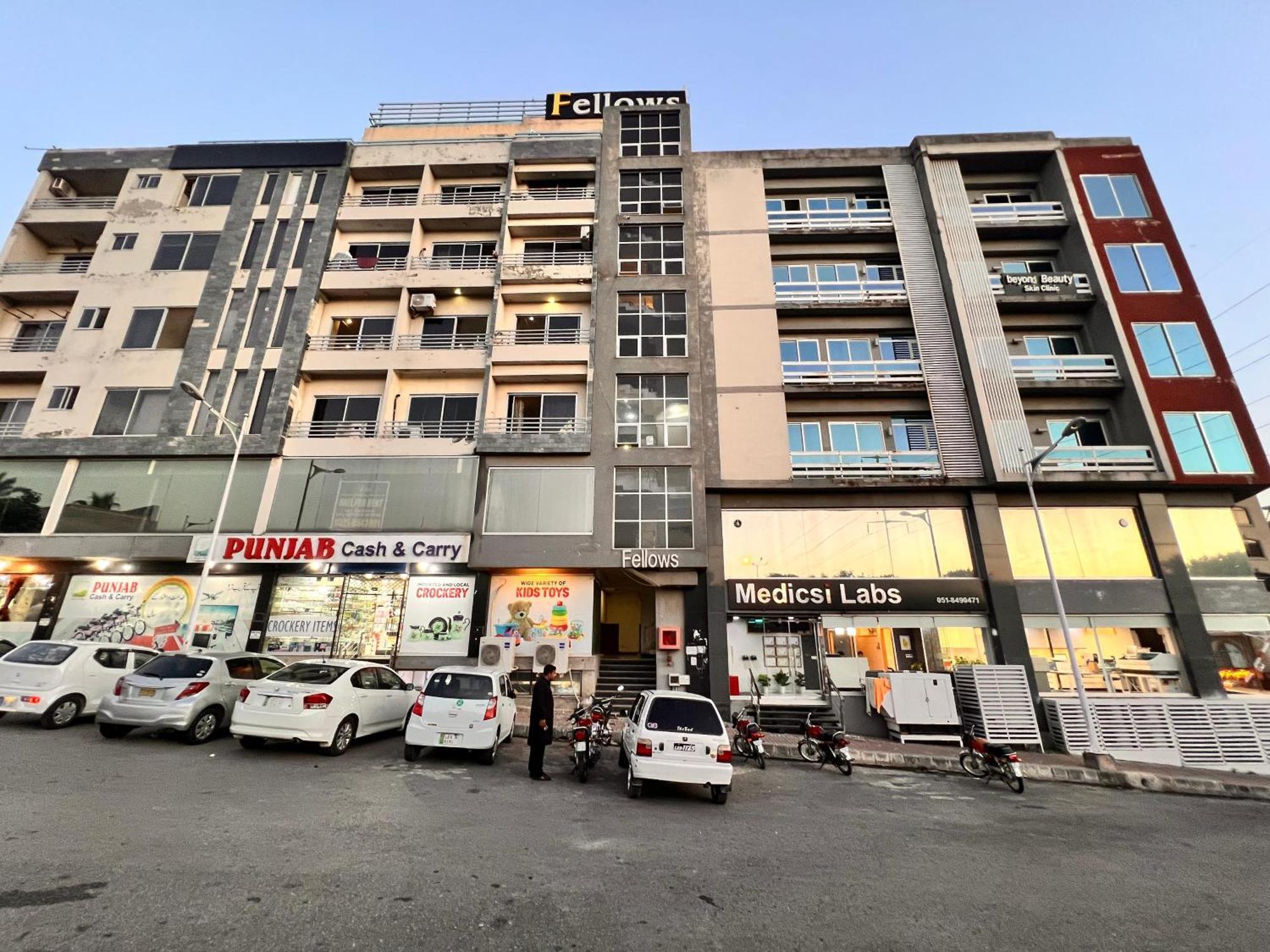 Comfortable Rental Apartments In Bahria Town Rawalpindi Buitenkant foto